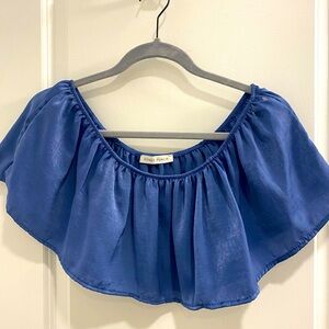 Off the shoulder satiny summery top